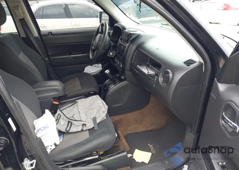 2015 Jeep Patriot Sport z USA, uszkodzony, nr VIN 1C4NJRBB9FD130656